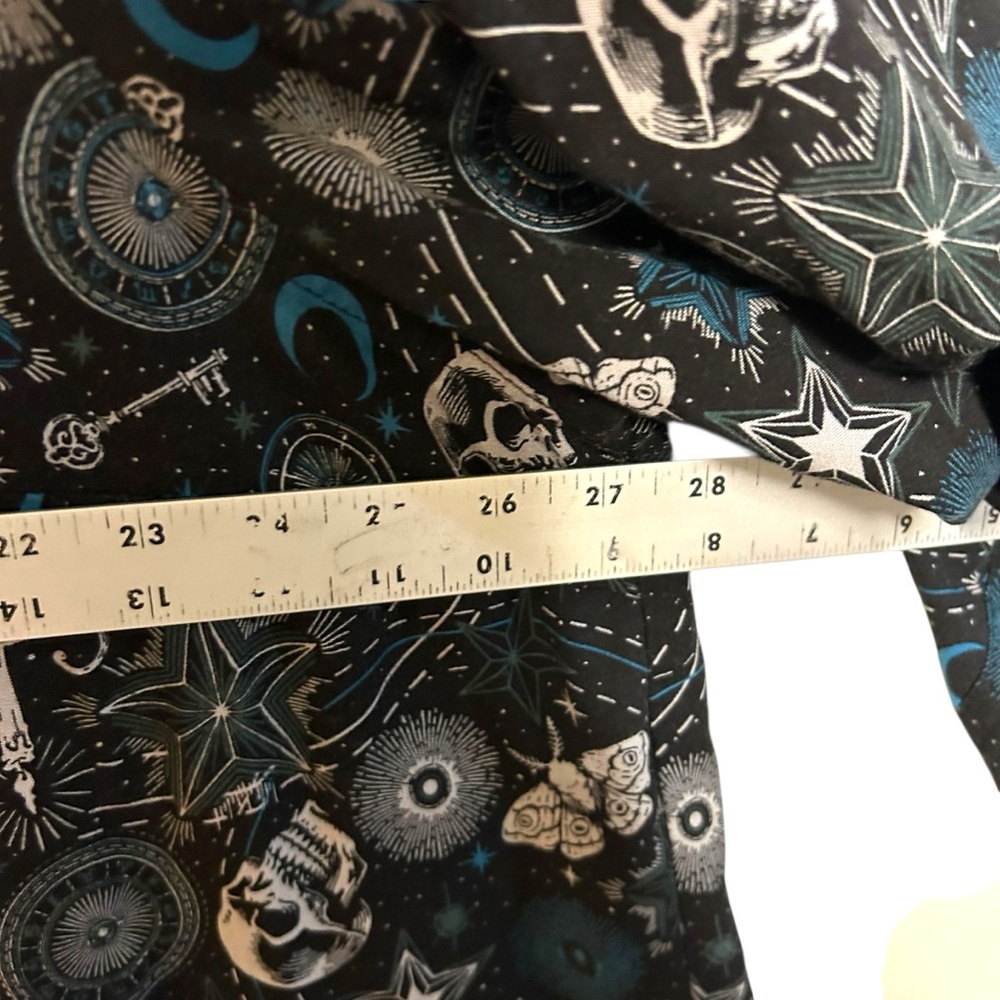 Torrid 3 Harper 3/4 Sleeve Pullover Tunic Top Skull Celestial witchy vibe blouse - Picture 8 of 16